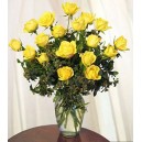 Florero con 18 Rosas Amarillas Ecuatorianas